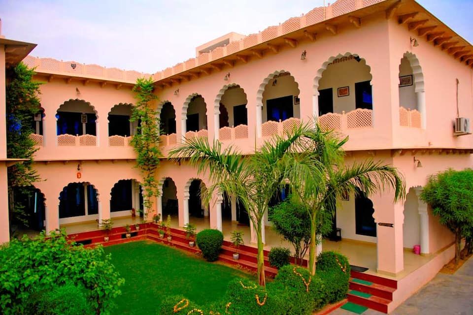 Kiran Villa Palace
